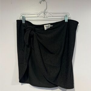 Black Princess Polly swimsuit cover up‎